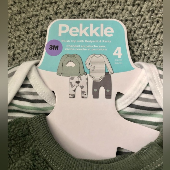 4 pieces set • Pekkle• Baby clothing • 3 months • Dinosaurs - Picture 3 of 5